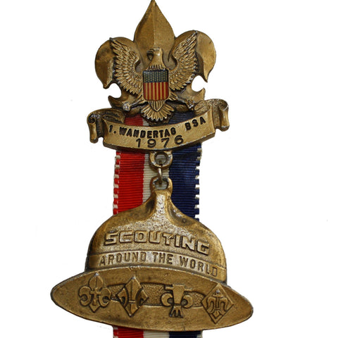 SALE Vintage 1976 German Scouting Medal Pin