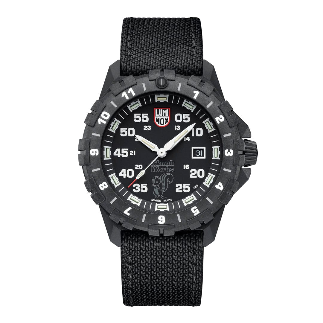 LUMINOX - F-117 NIGHTHAWK x Skunk Works 6440 Heritage Pilot Watch
