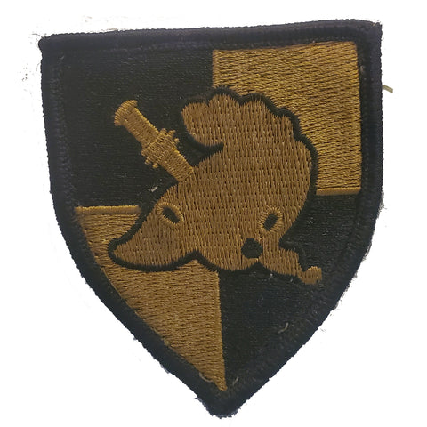 Patch - Shield w/Dagger (1251)