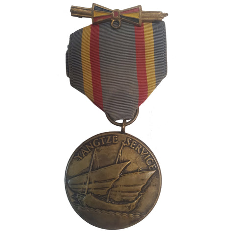 Vintage US Marine Yangtze Service Medal & Bow Tie Pin