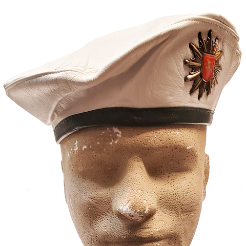 Vintage German Bamberger Leather White Beret w/Hessen Hat Badge (7877)