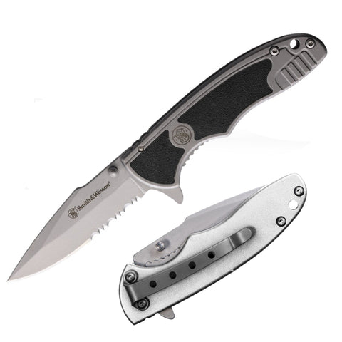 Smith & Wesson Victory Linerlock Flipper Knife