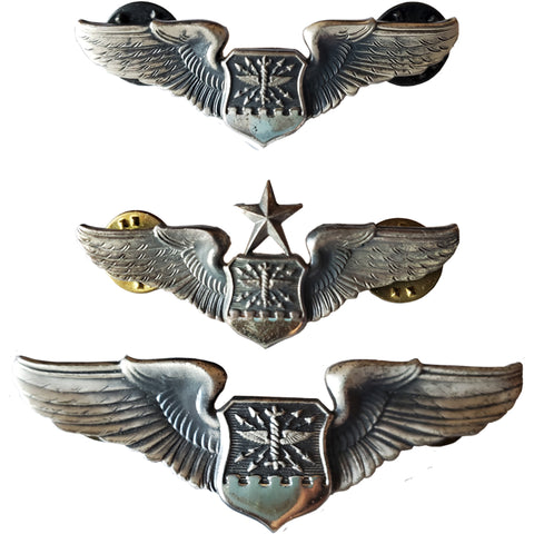 Vintage US Air Force Officer Navigator Wings (8030)