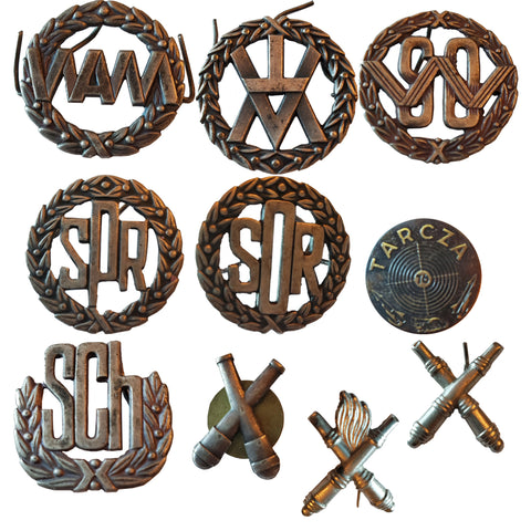 Vintage Polish Military Cap Badges (8027)