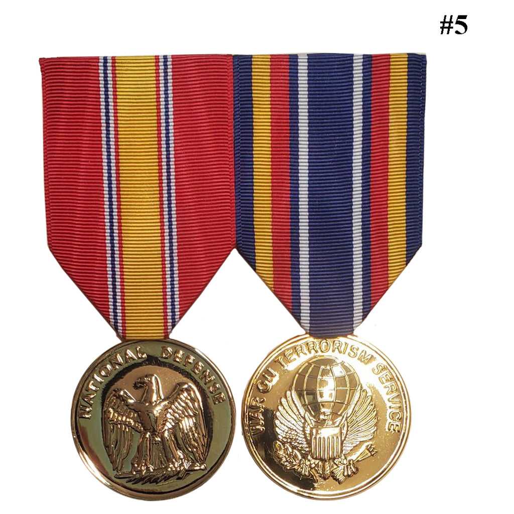 US Military Ribbon Racks & Medals (Used in Displays) - Previously Owne ...