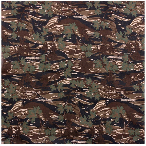 Tissu Coton imprimé Camouflages Kaki sur fond Vert - Par 10 cm Tissu Coton imprimé Camouflages Kaki sur fond Vert - Par 10 cm