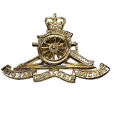 Vintage British Army - Royal Field Ubique Quo Fas Et Gloria Ducunt Cap Badge