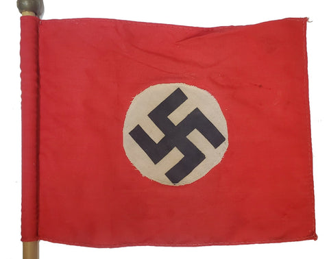 Vintage WWII German Stick Flag (1403)